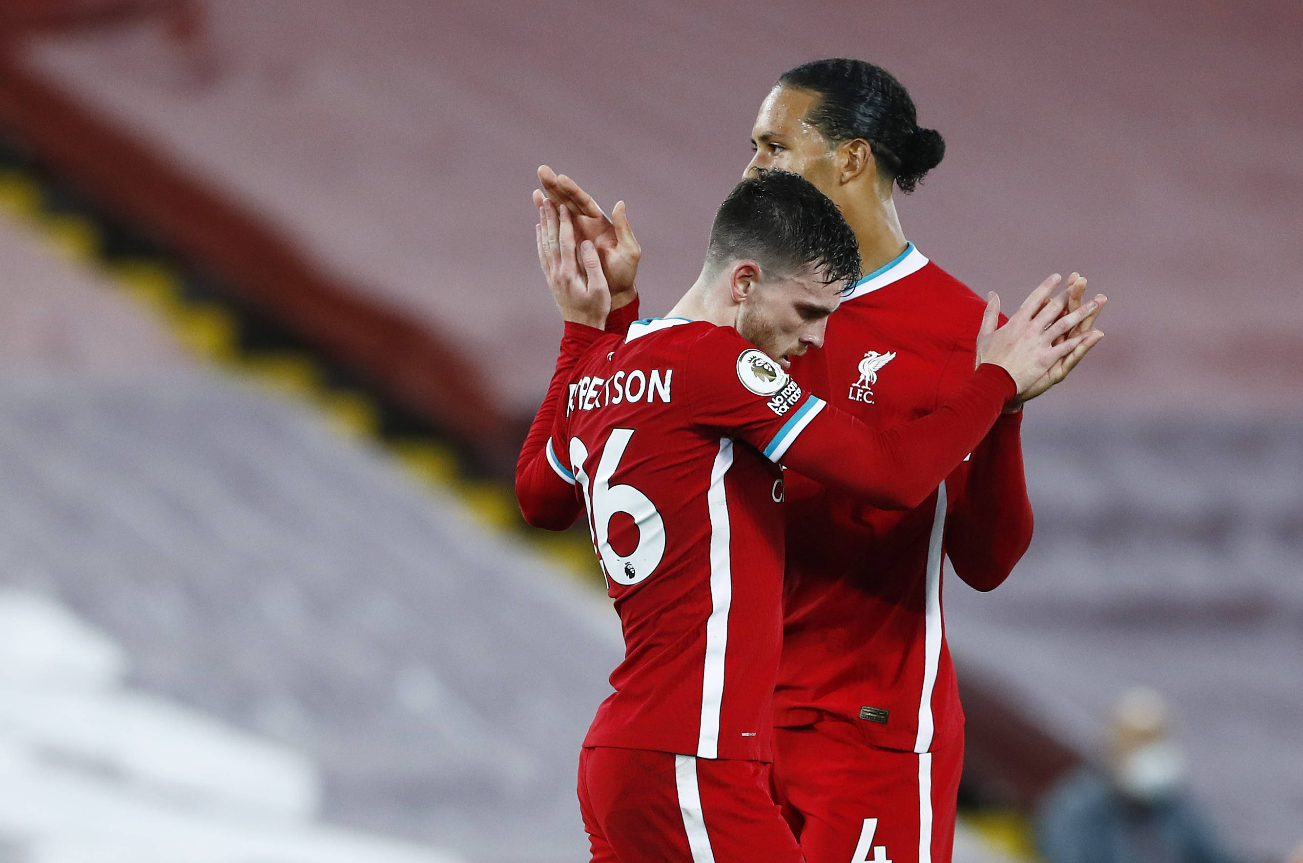 尽管布朗的 尽管布朗的